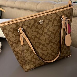 COACH Tote Bag